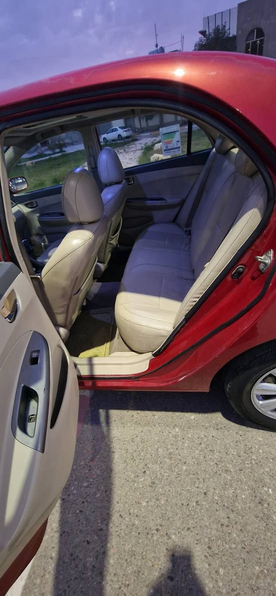 سياره بي واي دي للبيع فول مواصفات بصمه سقف سلايت تحكم ستيرن حساس و كامره خلفي قطعه واحد صبغ بدون دواخل كير و محرك كورلا رقم و سنويه جديد لحد ٢٠٢٩ تبريد و تدفئه داخل جلد سعر ٦٥ و بيه مجال للطيبين *********** كركوك, العراق
