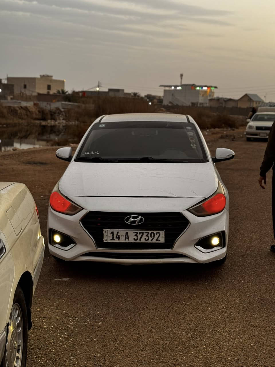 سلام عليكم
مكلف بالنشر
اكسنت 2019 سياره خليجيه وارد سعودي 
  سياره كفاله عندي صار بيه  طخه وصبغ بسيط 
رقم وسنويه  جديد باسمي 
سياره جاهزه  تخم تاير وحداديه  عامه جديده ما صارله شهر

السعر ١٠٨ وبيه مجال بسيط 

***********
