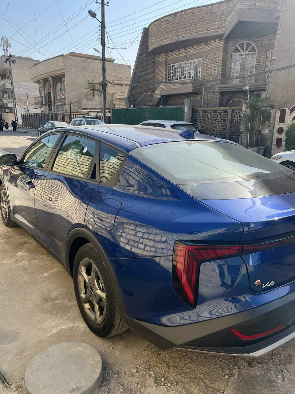 سلام عليكم للبيع k4امريكي حادثها جاملغ اوبنيد
بدون تبديل رقم بغداد السعر 175 اوبيها مجال 
***********
