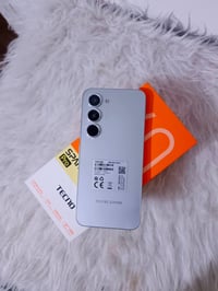 تكنو سبارك 40 برو • كامل ملحقاته • بغداد