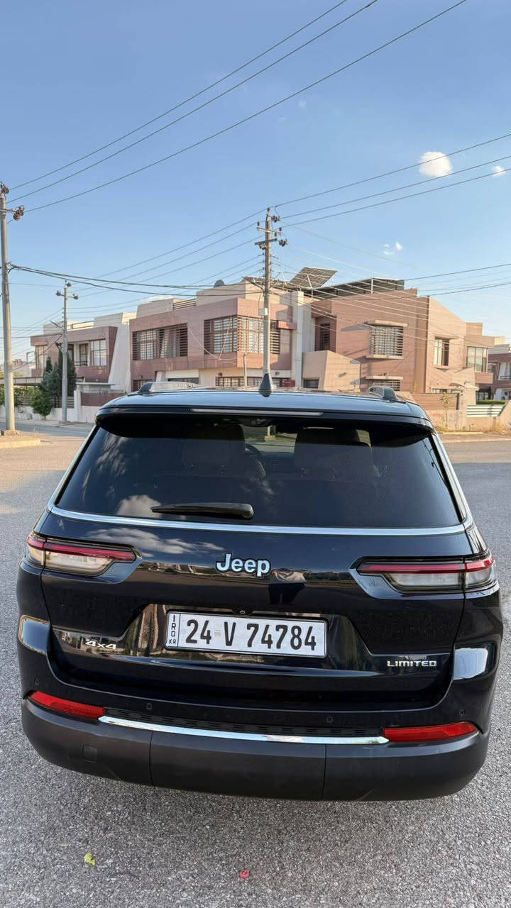 للبيع او مراوس جيب كراند شيروكي لمتد بلاص2023
سنوية باسمي لغاية2030 

هزة جديدة

ضررها جاملغ امامي جهة السايق فقط بدون دواخل شرط السونار السياره جاهزه وبدون اي نقص 

6راكب vipكشن منفصل

الموديل : 2023.(وارد أمريكي)

 

المحرك : V6.  3.6L . 

العداد :20الف ميل حقيقي

الرقم : دهوك

المواصفات:

* دفع رباعي 4x4. 

* ⁠4انضمة قيادة  

* رادار امامي مع مانع تصادم. 

* تحذير الخروج عن المسار . 

* تحذير النقطة عمياء ⚠ .

* نظام تحذير عند التقاطعات.  

* نظام تقليل الضجيج داخل المقصورة. 

* إنارة محيطية. 

* شاحن موبايل وايرلس. 

* تعديل وضعيات مقود السائق كهربائيا. 

* مرايا تعتيم + شاشة

* نظام الصوت من الپاين 10 سماعة. 

* ويل قياس 20 انج.

* سقف بانوراما.   

* شاشه كبيرة 10.1 انج . 

* نظام الخرائط (GPS).

* لوحة القيادة بقياس 12 أنچ. 

* كير شفتر بالستيرن. 

* كاميرا محيطية 360 درجة. 

* 4 كاميرات خارجية مع بخاخات ماء للتنظيف. 

* ⁠4كامرات داخلية 

* كاميرا للمرأة الداخلية. 

* المصابيح الأمامية LED.

* كشافات الضباب LED. 

* دخول ذكي. 

* بصمة على 5 ابواب للدخول الذكي. 

* تشغيل عن بعد.

* الصندوق الخلفي كهربائي.

* فرش المقصورة الداخلية من الجلد الفاخر.

* ذاكرة لحفظ وضعيات الجلوس للسائق. 

* المقاعد الأمامية كهربائية.

* المقاعد الأمامية تبريد وتدفئة.

* المقاعد الخفية تدفئة.

* ستائر للشبابيك الخلفية.

* حساسات امامية. 

* حساسات خلفية. 

* مكيف خلفي مع وحدة تحكم منفصلة. 

* تدفئة ستيرن. 

* مانع تصادم خلفي.

* بلوتوث تلفون. 

* محدد سرعة. 

* نظام التشغيل والاطفاء الاوتوماتيكي ( Auto Start System ).

للاستفسار /***********
***********
