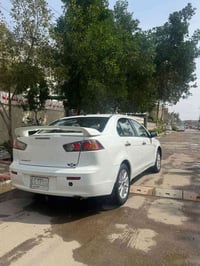 للبيع موديل ٢٠١٦   خليجي  صبغ جاملغ ودعاميةامامية السعر ١١٠$  رقم  ٠٧٨...