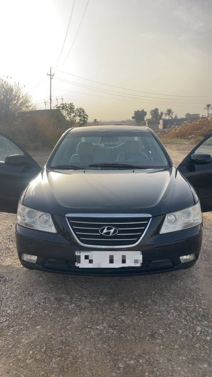 السلام عليكم

سوناتا كصة جديده ٢٠٠٩ 

تبريد تدفئة شغال فول

كير ومحرك شرط 

وشاشه جديدة 

مابيها نقص برغي 

السعر ٤٨ بيها مجال قليل 

هـ***********
