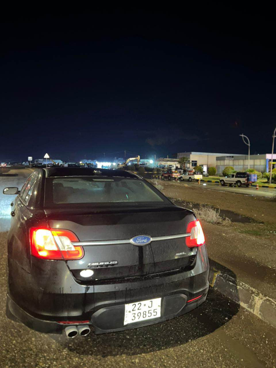 فورد توريس بدون صبخ كلين بدون دعم 
سياره جديد گير محرك بشرط تايرات جديد
تخم جديد رقم سنوي جديد تحويل وكاله بشرط بدون عل بارد 
سعر 100$ 
مكاني دهوك 
رقم موبايل *********** زاخو, دهوك
