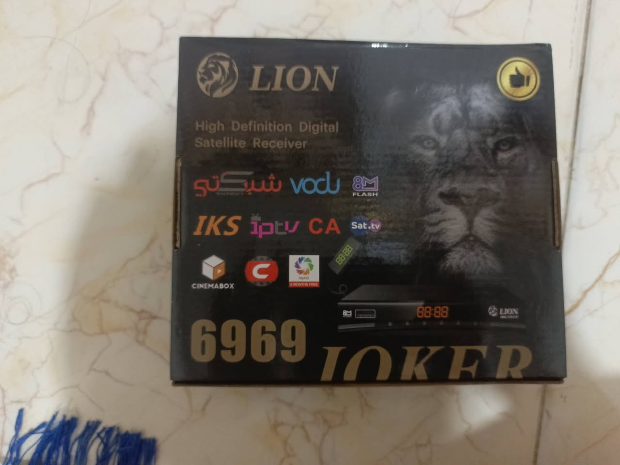 ستلايت ليون يشغل مشفر على لنت نايسات  يدعم لكارت همين جهاز مرتب كامل ملحقات  اخذتا قبل سبوع ب20 الف ما حتاجيتا عندي نجوم الرابعه سعرا 10 قفل ليريدا خل يراسلني وتساب  *********** مكاني ابو لخصيب حي العسكري قرب البلديه ليم المحكمه. سعرا 10
