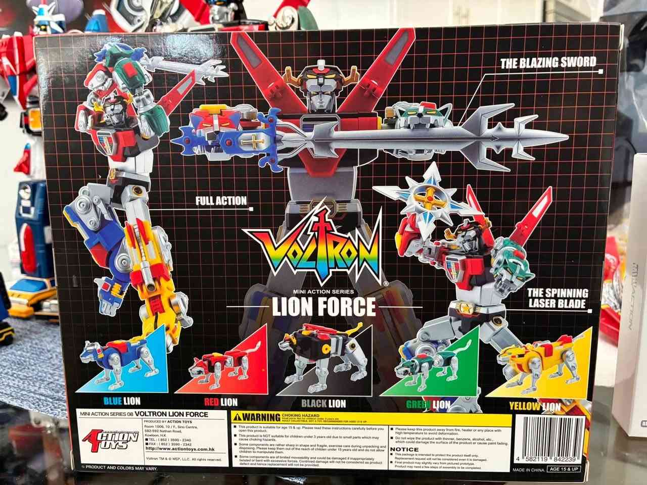 مجسم اسد فولترون من انتاج شركة 
UNIVERSAL 

جديد 

يمكن تحويله إلى خمسة اسود متعددت الالوان


**إذا كنت صاحب هذا الإعلان وتريد حذفه لأي سبب، رجاءا أرسل رسالة إلى الدعم الفني**