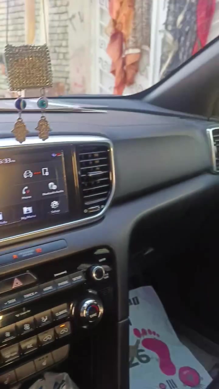 سبورتج 2020 S فول بلاك ادشن
السياره فول الفول 
بانوراما/ فول بصمه/ دفع رباعي/ مان اصطدام (توقف الي)/رادار/مثبت سرعه/ اوتو هولد/ اوتو لايت/ اتو ماسحات/ مانع انزلاق/مثبت مسار/مثبت سرعه/شحن مبايل واير ليس/كشنات جلد/سايد بريك كهربائي
السياره امريكيه حادث مرفق سونار كلش بسيط  السياره بالواقع احلى من الصوره 
السعر 183$
للاستفسار 
***********

