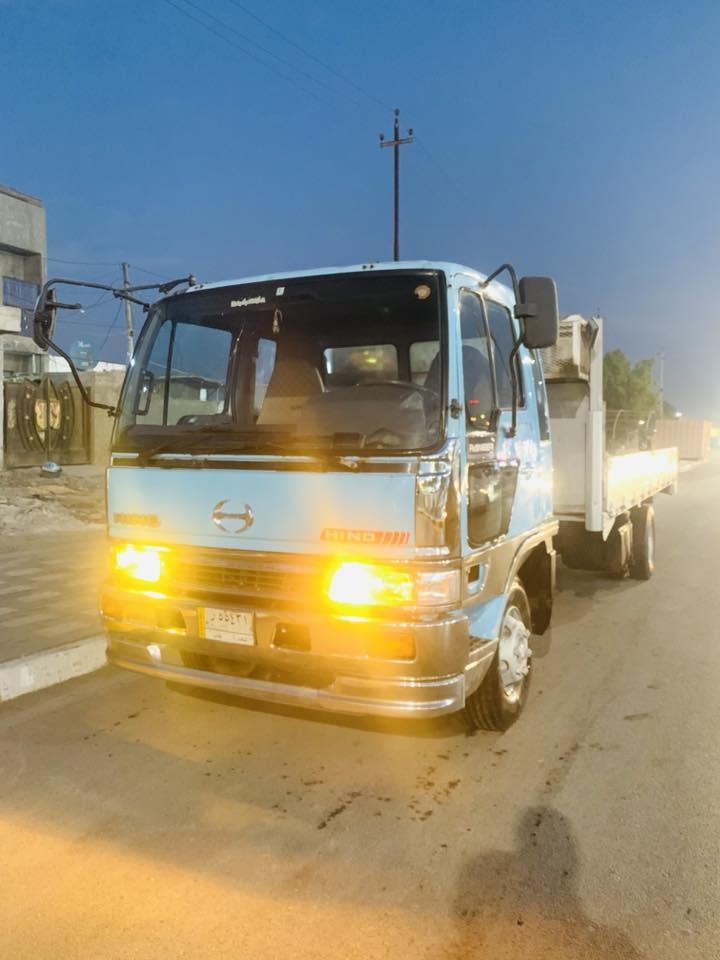 السلام عليكم للبيع هينو موديل91 طول 6 وربع بلادي رقم بصرة تحويل مباشر بل سنوية كرين قمارة انكر جديدة  مكينة ٧٠ عادي بخار خفيف بيهة باج مال كرين عوزهة بس كرين جيب وشد مكاني بغداد ستفسار السعر 135 $.    ***********
