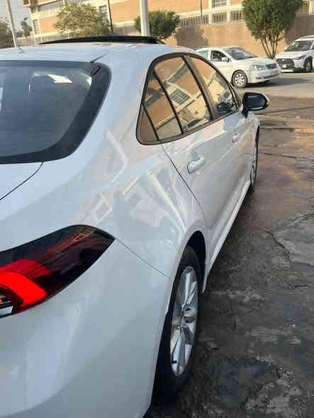 شركه جبل عرفه لتجاره السيارات 
🚘 كورلا هايبرد 2025 الشكل الخليجي
COROLLA HEV 2025 🚘

📜 اليكم المواصفات 👇
🚘 خليجي 
🚘 زيرو
🚘 الموديل 2025
🚘 سعة المحرك 1,8L
🚘 مرتبط بناقل حركة أوتوماتيكي 
🚘 عدد AIR BAG 8
🚘 سلايد رووف
🚘 لايت زينون + LED
🚘 حجم الاطار 205/55R16 
🚘 ويل كب 16
🚘 مفتاح التشغيل بصمة
🚘 دشبول ديجيتال 
🚘 شاشة اصلية
🚘 كاميرا 
🚘 المقاعد مخمل اسود
🚘 تتسع المقصورة ل 5 ركاب
🚘 مثبت السرعة Cruise
🚘 تحديد المسار
🚘 المودات والأوامر الصوتية
🚘 فحص أنظمة السيارة 
🚘 حساسات ضغط اطارات 
🚘 تبريد شاشة
🚘 قطعتين تبريد
🚘 هاند بريك بصمة
🚘 نظام مانع الانزلاق 
🚘ا ISOFIX    ايزو فكس
🚘 اوتو هولد Auto Hold 
🚘 اشارة في المرايا الجانبية
🚘 مخرج منفذ الطاقة
🚘 ا  Bluetooth 
🚘 تطعيم الدواخل ألمنيوم 

💵 السعر 21  مليون🔥 و600,ألف 🔥 
💵 السعر شامل الدلالية
ـــــــــــــــــــــــــــــــــــــــــــــ

📍 معرض جبل عرفة لتجارة السيارات بغداد الكريعات شارع الوقف السني 
(

📳 خدمة الزبائن / ***********/ ***********/ ***********
