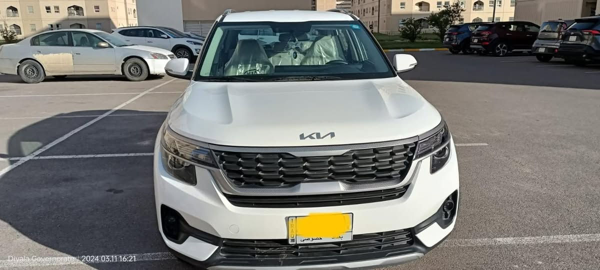 سيلتوس 23 خليجي مكفوله كفاله عامة بعدها بضمان الدولية
ماشية 50 الف اخذتها زيرو على ايدي
الدهن كلة بالشركة ابدل
محرك تبريد كله على وضع الشركه كامل مواصفات عده الفتحه

رقم بغداد 
بصمه تشغيل وابواب
تحكم ستيرين جهتين
قطعتين تبريد
شاشه ابل كار بلي كامره دواره
3 انظمة قياده
محرك 1600 دبل
كير AT
اضافه داخليه تفاعل مع الصوت
مري شقط
لد نهاري
ويل كب رياضي
شاشه اعطال
دسك خلفي امامي
مكان السياره بغداد
175 وبيها مجال
***********
