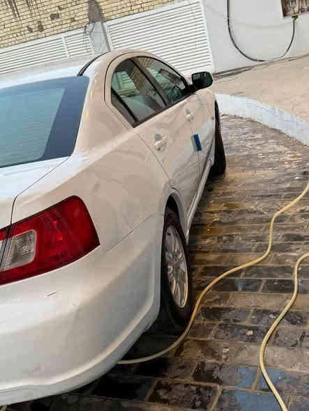 السلام عليكم كلانت مستيبوشي_2011 شركة طريق الأقواس سيارة جديدة حدادية تبريد كير مكينة تدفئة كهربائيات كله جديدة دواخله اتخبل مكان السيارة ميسان علي الغربي.    ***********.     السعر 73.
