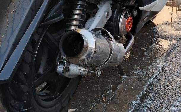 سلام عليكم صالصنه سكنس رياضي فول ب 50 العنوان المشتل***********
