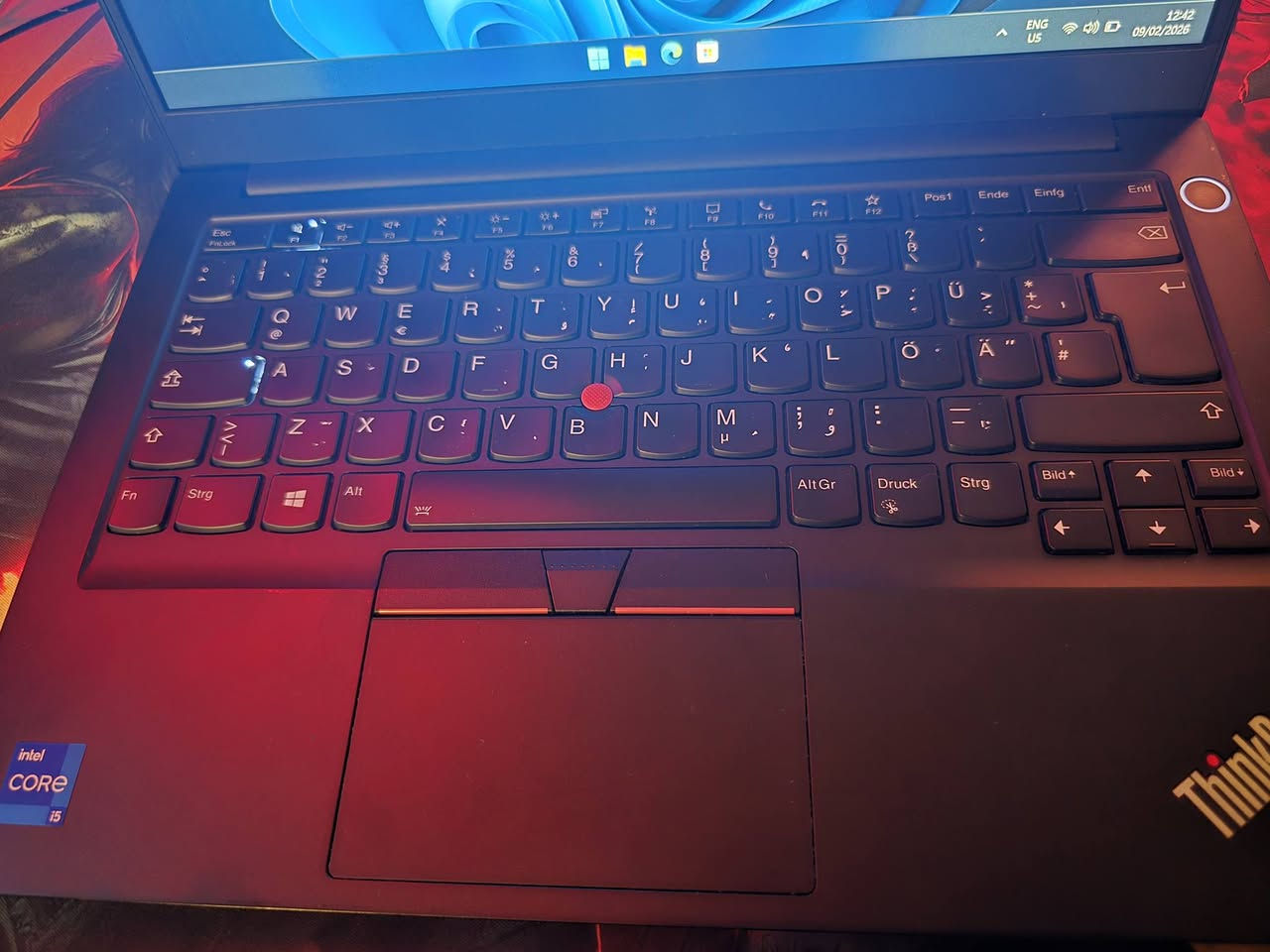 لابتوب lenovo thinkpad E14 gen 2
لابتوب معروف بالجودة والمتانة
Cpu 11th Gen Intel(R) Core(TM) i5-1135G7@ 2.40GHz

Ram 16Gb 3200 MT/s DDR4

SSD 256 SAMSUNG M. 2

GPU INTEL IRISX

SCREEN 14 inch full hd 1080p 60hz

النظافة 100٪ بدون اي مشكلة او نقص
السعر 325 الف
المكان بغداد المشتل
***********
