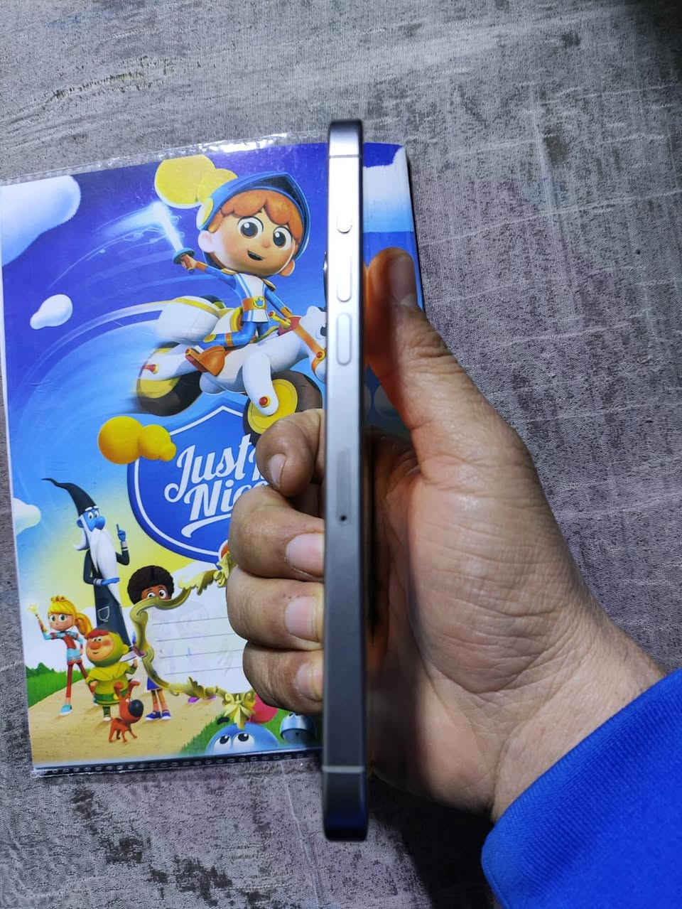 ايفون 15 برو ماكس ذاكرة 256 بطاريه 86 الجهاز نظافه 100 تاخذه من البيت انطي بي ضمان  الجهاز مداخل صيانه و باقي بالصور السعر 975 وبي مجال قليل بدون كارتون فقط شاحنه اصليه وياه للتواصل خاص او اتصال ***********
