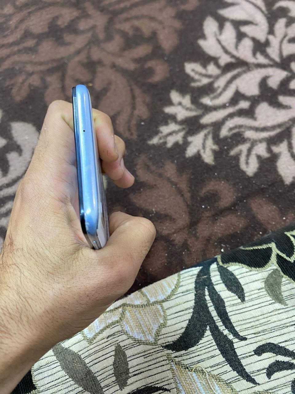 سلام عليكم A خمسين مبدله بس شاشه ذاكره ١٢٨ جهاز يخبل لعب ٦٠فريم مكاني بصره مدينه للتصال ***********
