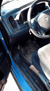 المكان بغداد
بيهه ملاحظات بسيطه
كير ومحرك كفاله
تايرات جدد
صبغ قطعتين فقط بدون ضربه
السعر ٩٥
***********
***********
