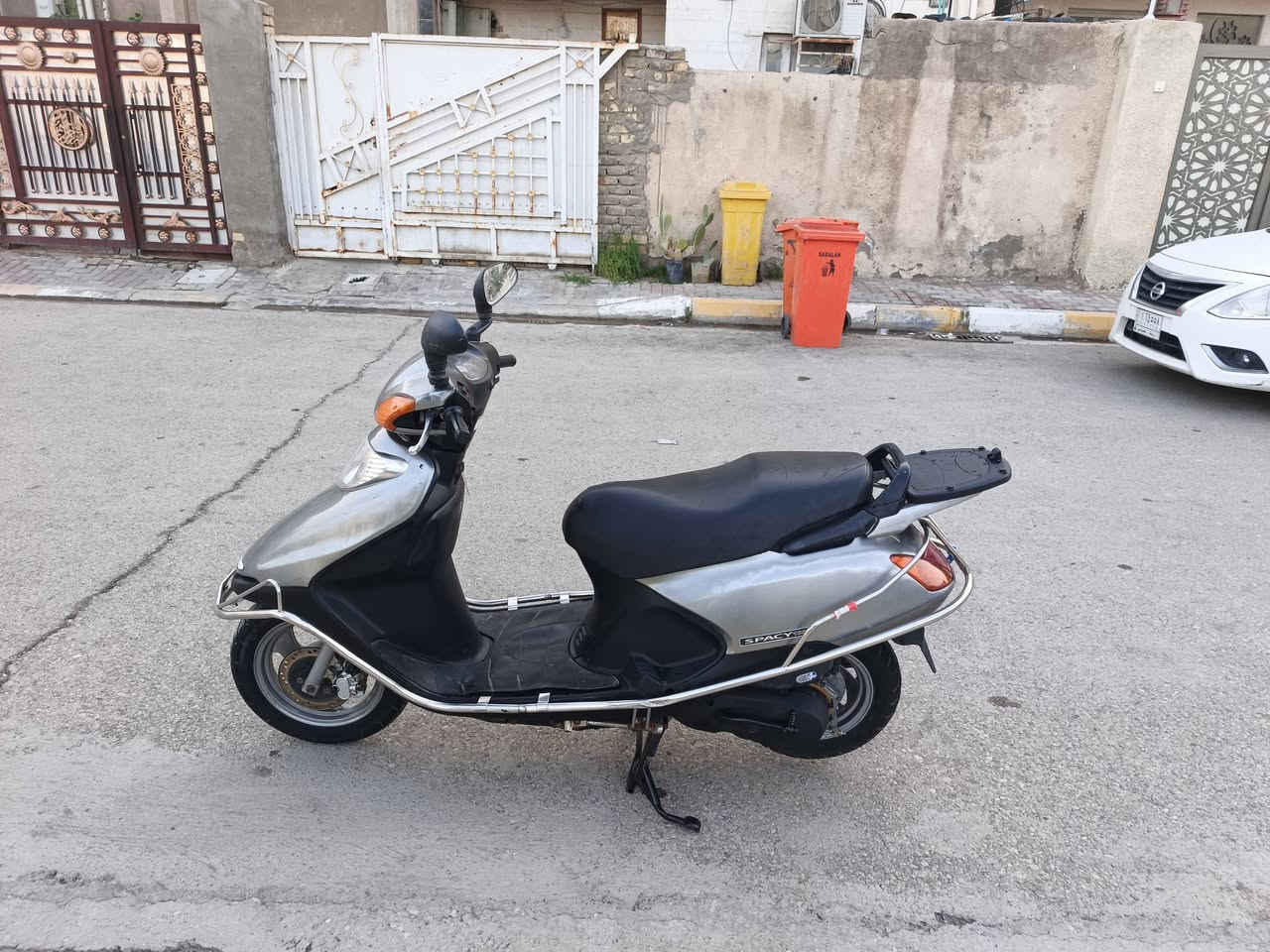 درجة سبيسي ياباني كفرات اصليه مختمه ياباني خمسه أختام كابريتر اصليه كهربايات كله شغال صندوق شغال قفل سكان درجة بلاديه مبيه أي نقص كابريتر اصليه كله بلاديه شغاله سلف هندر الهاتف *********** المكان كوت الزهراء
