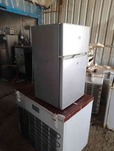 متاح ثلاجة وضع شركه نضافه فول الفول تجميد فول السعر 45 الف وبيها مجال ***********
