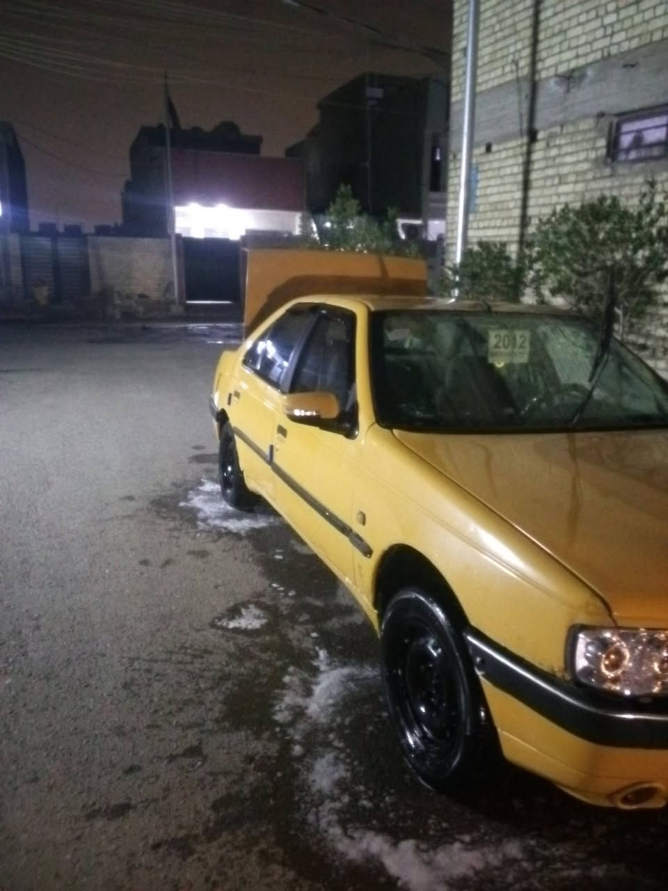 السلام عليكم بيجو 405 للبيع سياره كفاله عامه من الضغبه والصبغ
جير ومكينه مقفولات سياره عداديتها جديده 
بيها بس بنيد مبدل 
سياره عنوانها بغداد الشعب 
***********
