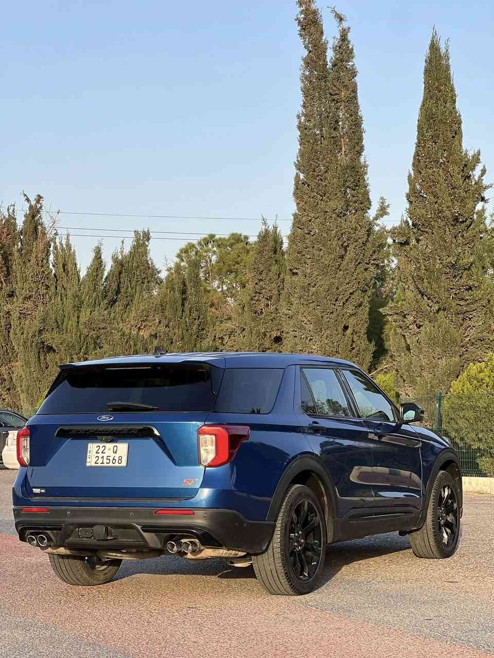 FORD EXPLORER St 2022
المحرك : V6 3.0L Twin Turbo 400HP

السياره ماشيه 16 الف كيلو يعني بعدها زيرو 

السياره فول فول مواصفات 

دفع رباعي 4x4
كاميرا 360 درجه 
رادارات امامي وخلفي وجانبي
تدفئه وتبريد بالمقاعد 
تدفئة بالستيرن 
تحكم وضعيات قياده 
بردات خلفيه بلادي 
شفتات + تحكمات ستيرن 
كشنات جلد وخزن 
اوتو ستارت 
اوتو ستوب 
حساسات اماميه وخلفيه 
بانوراما وفتحة سقف
وبعد بيها هوايه مواصفات 

السياره كلها بشرط كير محرك وصدر وكهربائيات 

السياره رقم اربيل جديد وهزه وسنويه وباسمي 

السياره وارد كندي بدون حادث شرط قفط الجاملغات الاماميه والبنيد سرقه وشرط الفحص بدون اي حادث بدون ايرباك 

السعر 270 وبي مجال بسيط 
مكان السياره اربيل 
للاستفسار ***********     ***********
