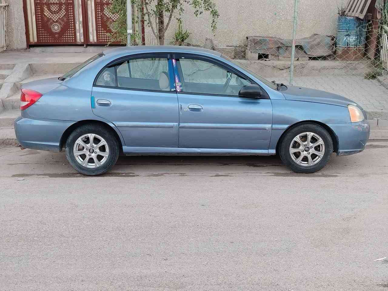 سلام عليكم
كيا ريو 2005 سنوية بسمي هزة و سنوية لوحات جديد تحويل مباشر محرك 1600  كير اوتوماتيك تبريد ثلج عليها ادامة بلكات فيتبم منظومة بريك جديد عوزها درايم شفت بيها شوي جراد ما مصبوغة عايفة مكاني بغداد الحسينية سعر 57 بي مجال ***********
