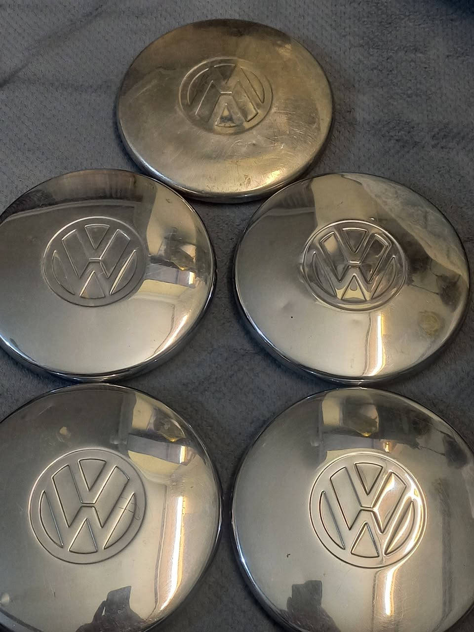 تخم كبات برازيل جدآ للبيع السعر ٦٠ ألف الشراي يخابرني ***********
