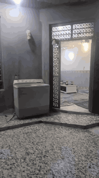 دار للبيع 200متر منطقة موسى بن جعفر السياحي خلف اسواق الكفيل رقم الهاتف ***********مكلف ب النشريوجدوتساب ***********
