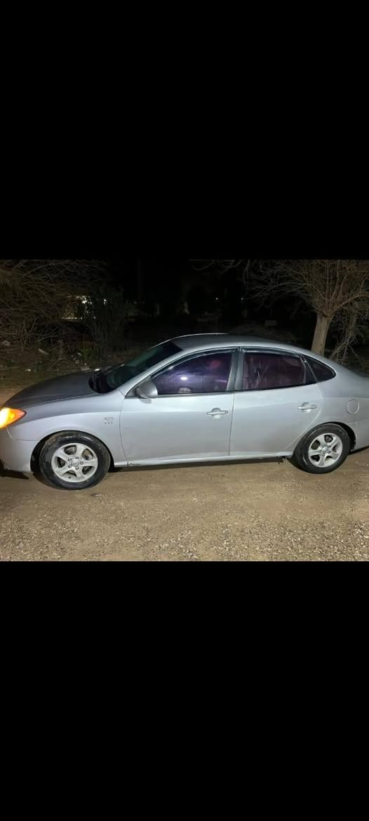 للبيع فقط نقداً بدون مراوس
النترا  مكصوص بدون ارقام ادوات

السعر 37 ورقه وبيها مجال 

***********
