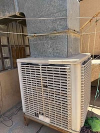 مبردة مركزية • سنغافورة • بدون نواقص