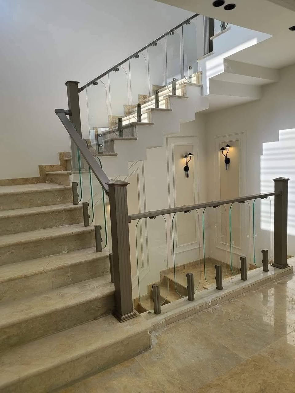 معمل تبارك الرحمن الألمنيوم وال HDF وال BVC والمحجرات بأنواعها والقواطع والأبواب والشبابيك والكاونترات والابواب التركيه داخليه والخارجيه انسب الأسعار استفسار الرقم *********** وتساب مازنجر
