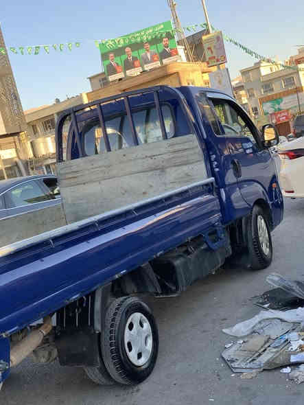 بەناوی خوای گەورە
کیا بدون رەقم
کیا براوە
مەکینە رەش 
٢٠١٠ بیلاد
تەبرید
برێک بەستراوە
ناوبۆدی 
کوشن هیتەر مەزبوت
گێرومەکینە سەرف و بوخار بەشەرت
دەعمی نیە
سعری ٥٩ گەلاو معامەلە
سلێمانی
***********
***********
