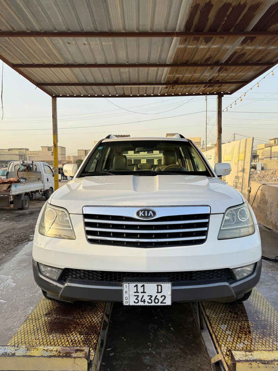 السلام عليكم للبيع كيا مهافي موديل 2012 خليجي مكفوله من الصبغ و البارد  رقم بغداد أنكليزي المكان بغداد ***********

