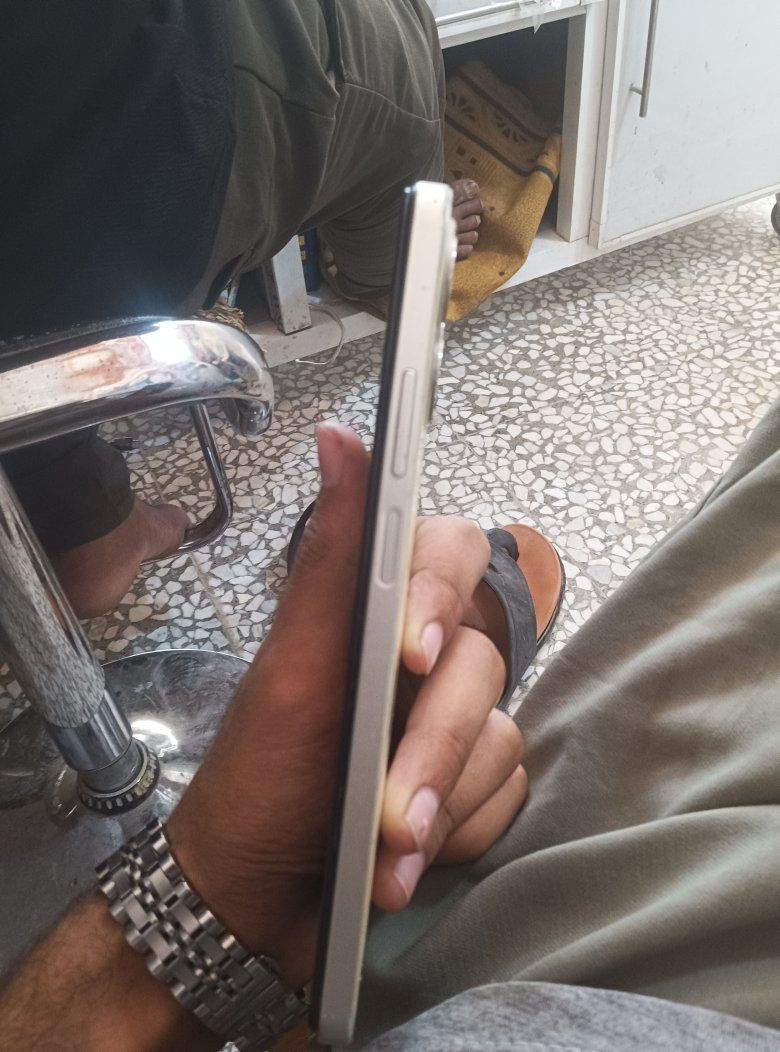 السلام عليكم 

ريلمي c53

ذاكره ٢٥٦

بطاريه٥٠٠٠

الجهاز مبدل شاشه وكاله 

السعر١٠٠وبي مجال جداً قليل للشراي

للتواصل ‏‪+964 780 672 5213‬‏

مكاني نجف 
يوجد توصيل الى جميع محافظات العراق
