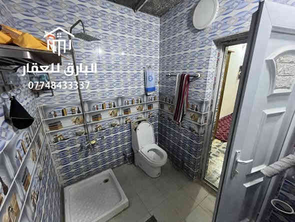 🔱 دار للبيع في منطقة الكرادة 🔱

الموقع 📍 : الكرادة - قرب قناة الفرات

⭕ المساحة : 68 م

⭕ الواجهة : 5,45 م

⭕ الشارع : قيصرية

⭕ سنة البناء : 2016

⭕ المشيدات : 3 طوابق

🏡 التقسيم الداخلي :

🔺 الطابق الأول : استقبال - مطبخ - حمام 

🔺 الطابق الثاني : غرفة نوم -    هول - حمام - بلكونة

🔺 الطابق الثالث : غرفة نوم كبيرة - سطح - بلكونة

⭕ السعر : عند الإتصال او حضورياً 📞

⭕ للإستفسار : ( الواتساب متاح ) 📱

*********** 

⚠️” تحذير : هذا العرض قد يختفي قبل أن تقرر !“

🟢 نستقبل عروض البيع ، الشراء ، الإستبدال ، إدارة الأملاك ، و الإيجارات بأنواعها ( سكني ، تجاري ، خدمي ) 🟢

عنوان المكتب📍: بغداد - الكرادة داخل - قرب مطعم الصبايا - فرع مدرسة لبنان ( موقعنا مثبّت على Waze , Google maps ) 

#البارق_للعقار

بغداد بغداد
