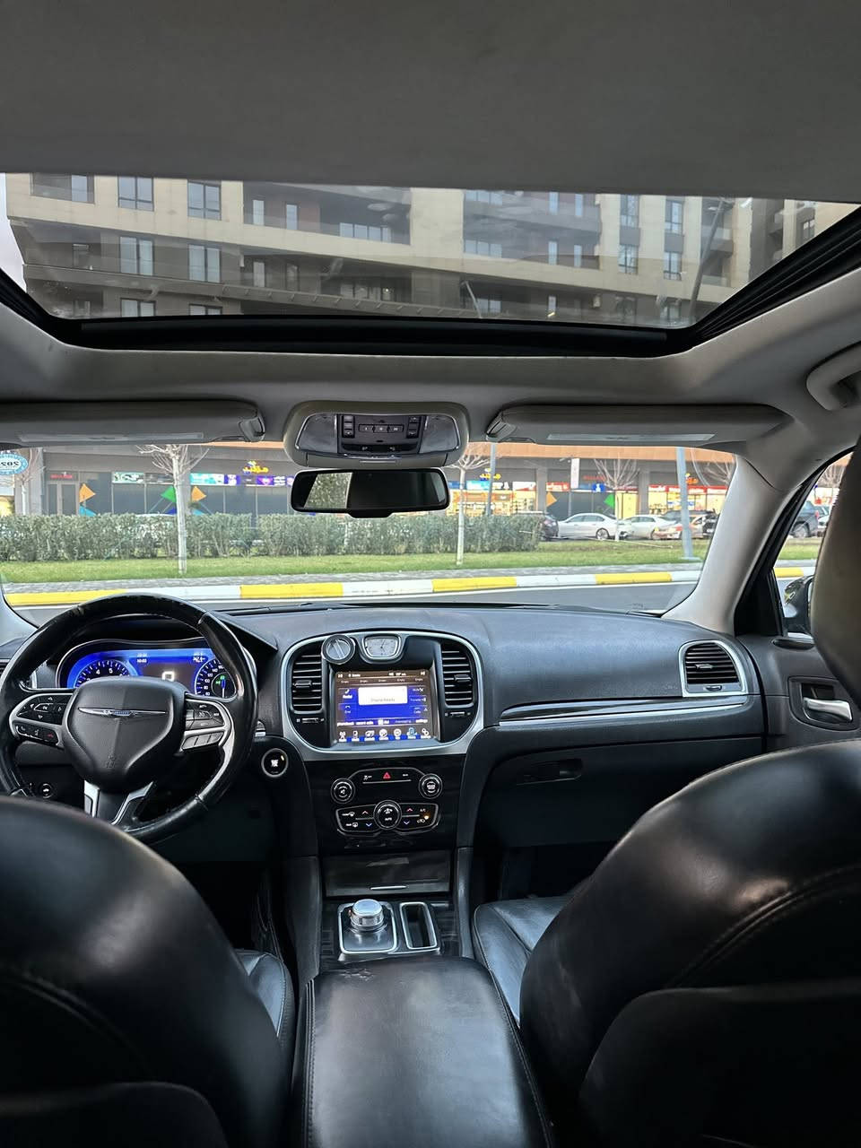 Chrysler Obama 2015
كرايسلر اوباما کندی٢٠١٥ 

فول فول مواسفات تورینگ کامل بجمە ئیس گولد ئیدیشن 
پانوراما
کشنات هیتر 
دعامی دبل لحیە دوسات سپورت
بطاقە بنزین کرکوک
مكينة ٦سلندر حجم ٣.٦لتر 
ماشية ٩٧الف میل فقط 

سیارە کلین ب داخل 
هس بس ربع بونید صبغ بدون دواخل +بارد صغیر

السيارة جديدة ب معني الكلمة
السيارة كلش حلوة و نظيفة

السيارة رقم سلیمانیە الدولي سنوية جديدة باسمک انی و اكيد شرط التحويل 
مكفولة من كير و محرك و كهربائيات 

مكان السيارة سلیمانیە
 
***********
