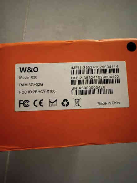 موبايل لبيع جديد نضافه100 بل 100
بيع مستعجل 80 الف 
عنوان كركوك 
***********
