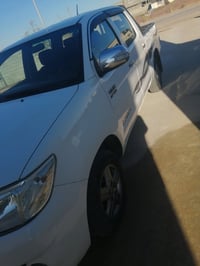 هايلوكس • ٢٠١٣ • ٣٢٦الف كم