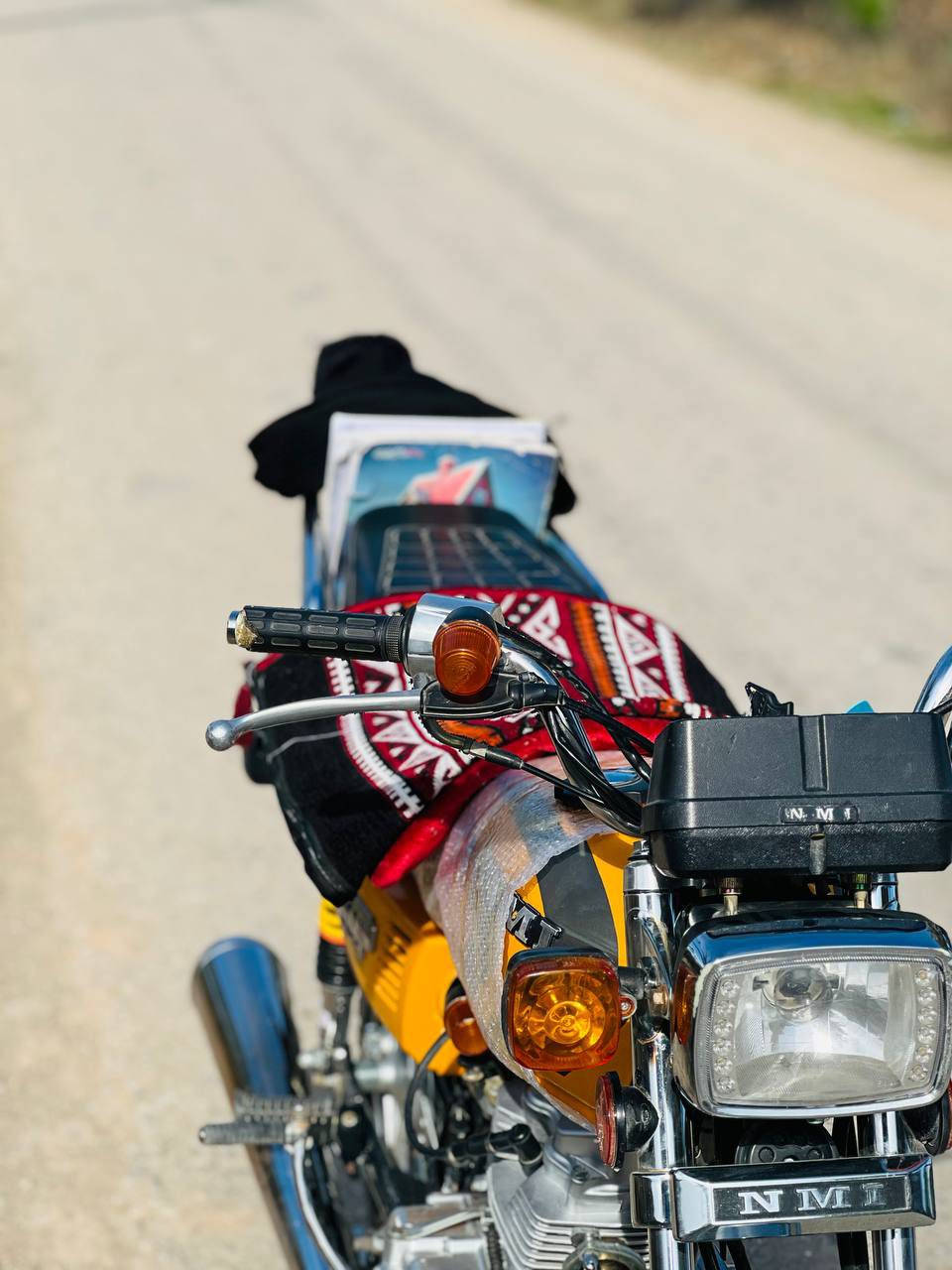 سلام عليكم نامه شلامجه
وراق اصولي من أمها 
موديل ٢٣ 
وكيله أحمد شهاب ابو كربلاء 
دراجه فول الفول احله من الصوره 
الجهاز مو زين ضالمه 
مكاني حله ابو غراق 
رقمي ***********
السعر خاص متواجد واتساب واتصال 

فيس ما متواجد وبيك خير وتدلل
شلامجه بنت شلامجه
