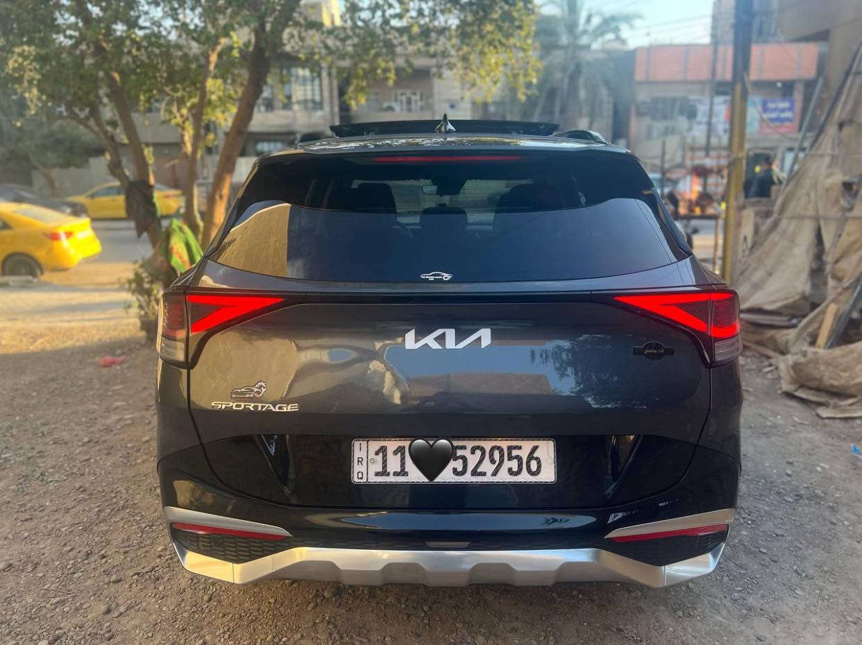 🔴السلام عليكم
🔴سبورتج 2023للبيع 
🔴فول مواصفات 1/1
🔴 بصمه 
🔴بانوراما
🔴كشنات جلد تدفئه تبريد
🔴شحن لاسلكي 
🔴خزن ميموري
🔴شاشه متصله 
🔴سايد بريك دكمه 
🔴صندوق كهرباء 
🔴رادارات 
🔴اوتو هولد  
حادثها 
كلين ما عده دعاميه بدون صبغ بدون  تبديل 
السعر 195وبيها مجال بسيط 
للاتصال /***********
