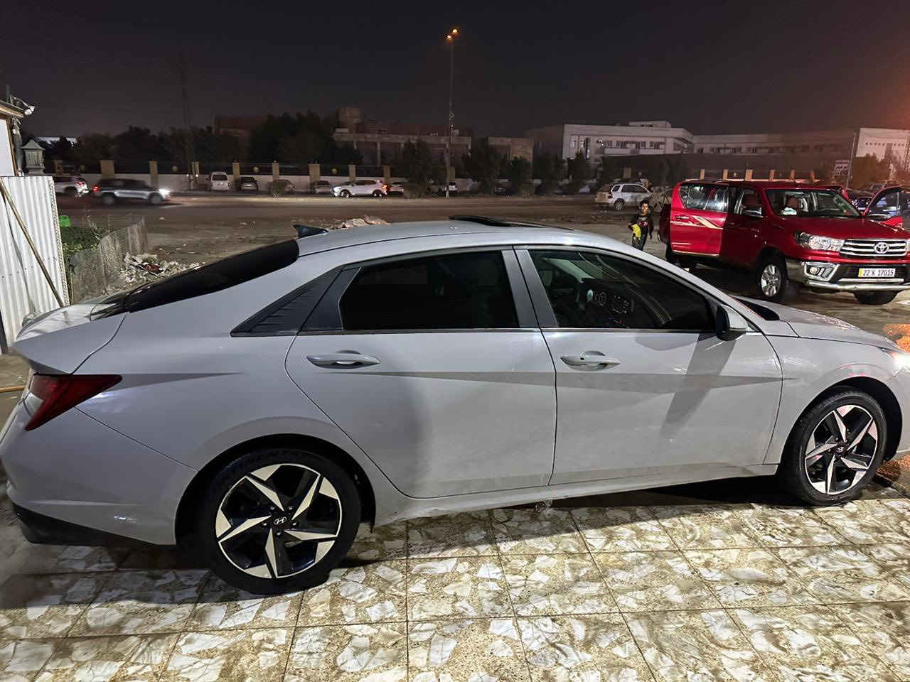 النترا 2023 هايبرد سمنتي سموك
فول مواصفات اعلى شي

مرقمة بغداد باسمي

السعر 145 ورقة 

ماشية 13 الف 

حادثها تبديل دعامية نفس لون 

سيارة مابيها قطرة صبغ 

*********** سجاد 

مكان السيارة بغداد كرادة او الزعفرانية
