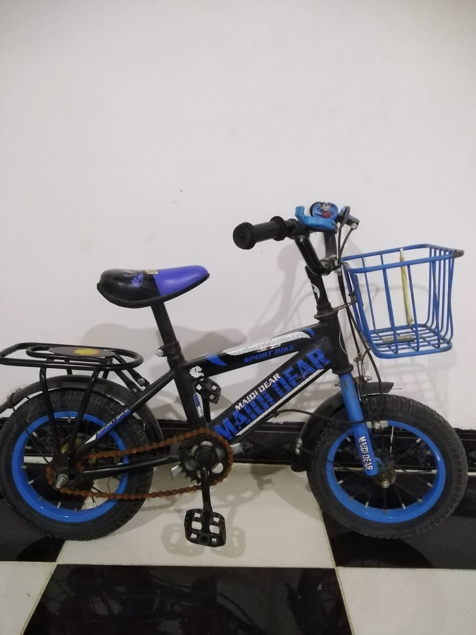 للبيع بايسكل نظيف مابي عيب ٢٥ الف مكاني كركوك حي واسطي ***********
