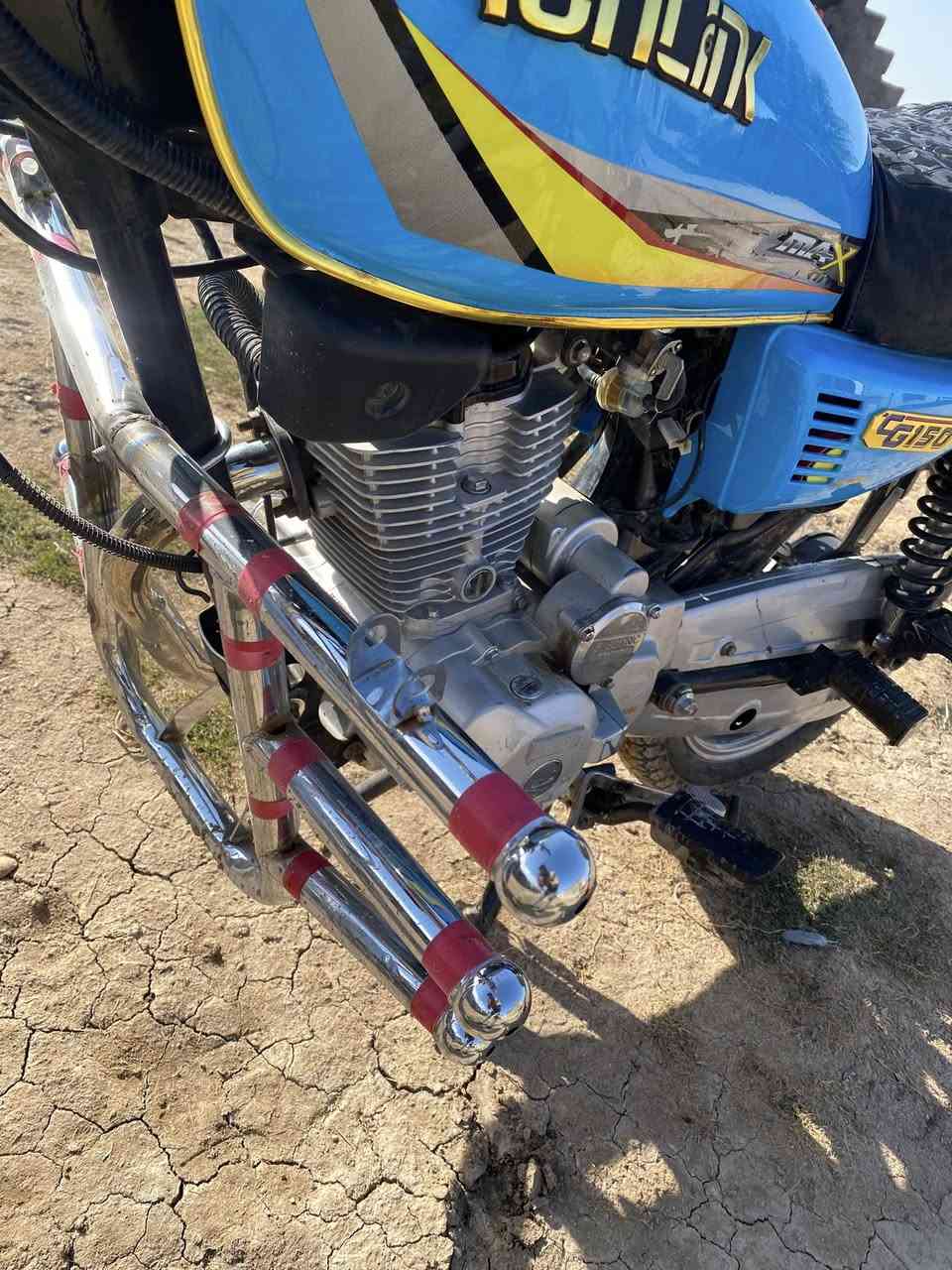 سلام عليكم. دراخه سيفان  موديل ١٩وراق كمله مستعجل عله بيعه ***********
