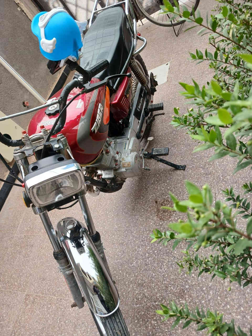 السلام عليكم دراجه 4 كير تايكر للبيع كلك موديل 2021 السعر 350 وبيها مجال يرضيك عنواني ناحيه سيد شهداء المزرعه للتفاصيل اكثر ***********
