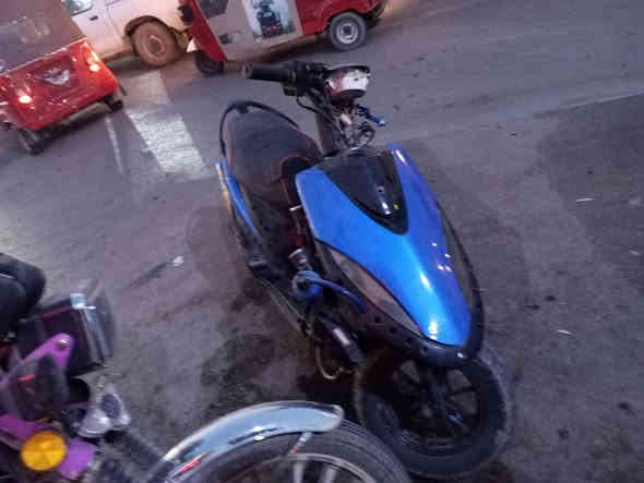 للبيع كومم حديدد بعقوبه تواصل ***********
