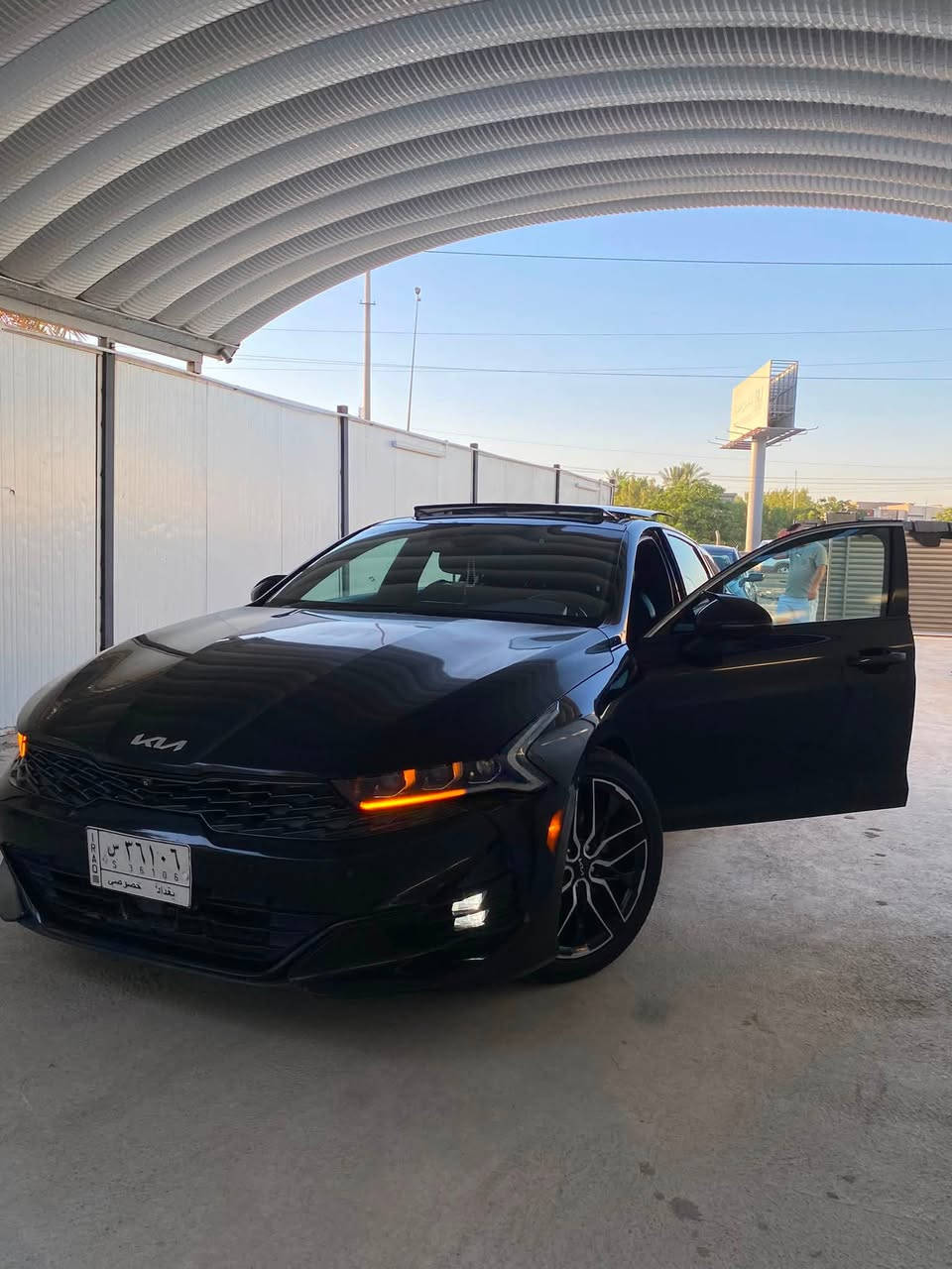 Kia K5 2022 GT

سيارة جديدة ماشية 56

‏(‎فول مواصفات1/1 )

محرك 2500 تيربو🔥🚀290h

‏‎1- بصمه تشغيل +ابواب +صندوق 

‏‎2- سقف أسود بانوراما 

3- سايد بريك دكمه

‏‎4-قيادة ذاتيه 

‏‎5- نضام ABS

‏‎6- مانع انزلاق

‏‎7- حساس أطارات 

‏8- ‎بك لايت ليد

‏‎9- شاشة كبيرة  

10- ستيرن رياضي تدفأ

11- تدفئه وتبريد كشنات + كشنات جلد 

‏‎12- مقاعد  قابل للتعديل كهربائياً

13- خزن ميموري لكشن السائق

14- نظام UVO (تشغيل وفتح السيارة عن طريق الهاتف)

‏‎15- كامرات عدد 4 🔥360درجه 

‏‎16- كشافات امامي

‏‎17- شاشه اعطال 

18- رادار امامي توقف ذاتي 

‏‎19- رادار جانبي

20- رادار خلفي

‏21- ‎مراقبة النقطة العمياء

‏22- ‎رادار خطوط البيضاء وتحديد مسار  

‏‎23- أشاير بالمري 

‏24- ‎لايتات ‏ثلاثة عدسات زينون عالي ناصي + ليد 

‏‎25- انظمه قيادة 4

‏‎26- فول تحكم ستيرن

‏‎27- كير أوتو + عادي

28- شفتات بالاستيرن

‏‎29- ئوتو بريك 

‏‎30- الخريطة🗺📍

‏‎31- شحن اللاسلكي 

‏32- ‎صندوق ‏كهربائي ذكي  ينفتح بس صير خلفه

‏‎33- التشغيل عن بعد 

‏AUTO HOLD - 34 

‏‎35- مصابيح خلفية LED+ مصابيح ضباب LED 

‏‎ Android Auto + Apple Carpla -36

‏37- ‎مخارج usb خلفيه

38 - اناره داخليه لمس

39- مرايات جانبيه كهربائيه قلابه +شفط

40- نظام الاستراحه

41- 12 سماعة مو 8 ومن شركةbose 

42- زر قفل الجام والابواب الخلفيه لمنع الفتح 

43 قطعتين تبريد 

‼️السياره حادثها بنيد وباب خلف السايق مبدل بدون دواخل لباب مبدله ارباك رجل ودركه فقط 

مكان السياره حي الخضراء 
***********

السعر 168 وبيها مجال
