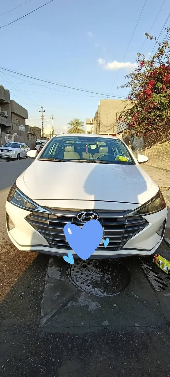 سلام عليكم الانترا موديل 2019 أمريكي حادثهه وسونارهه معروض امامك بالمنشور كير ايتي مكفول مكينه 2000دوش مكفوله  رقم بغداد ماشيه 143  الاستفسار ***********
