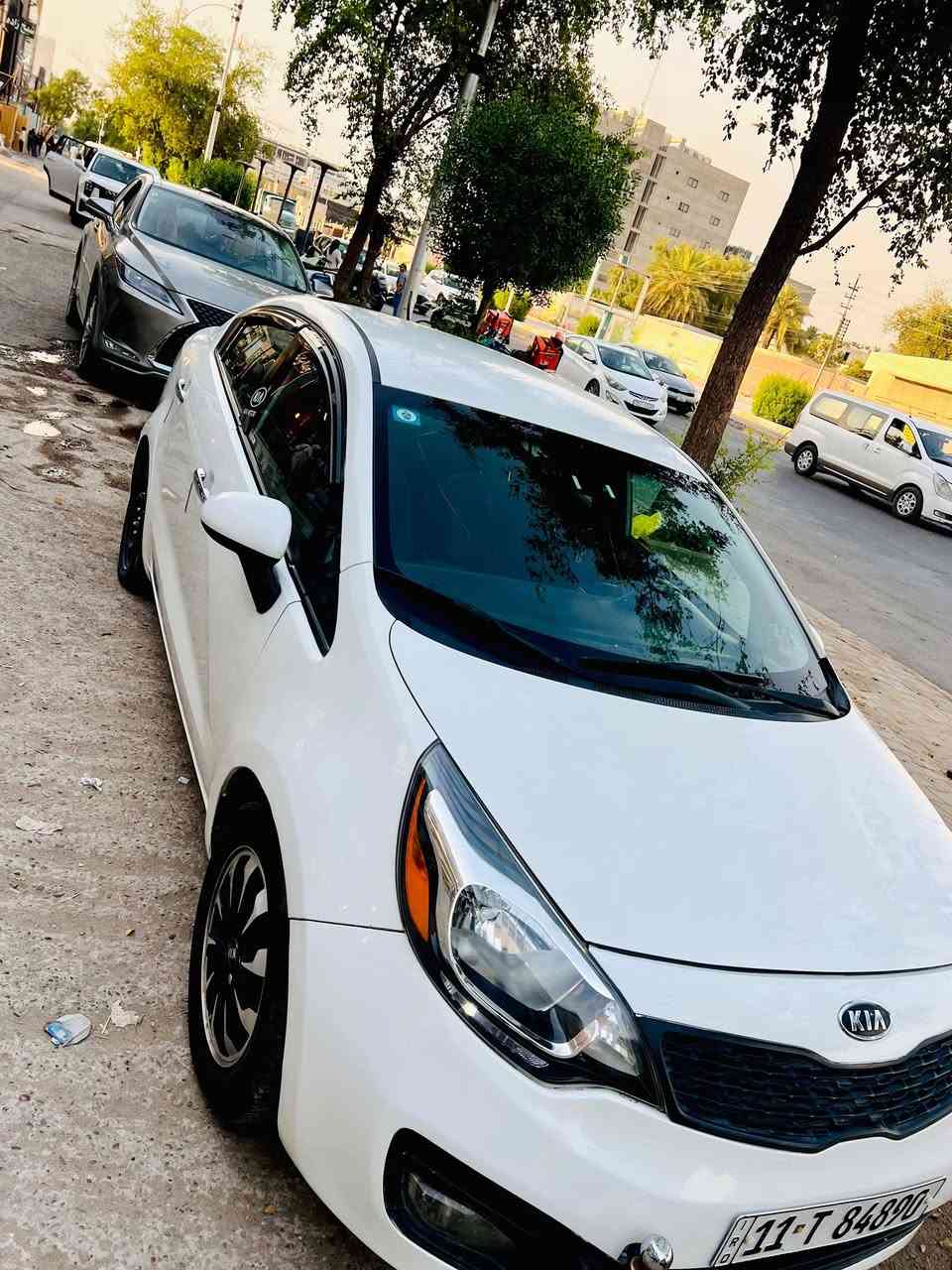 ريو 2016 امريكي 
GDi
بيها قطعتين بارد جاملغ الأمامي 
وباب خلفي فقط  .معمرات 
السياره جاهزه حداده ومكينه  وكير مكفولات 
رقم بغداد 
العنوان بغداد الأسكان مجاور صاج البديع 
للتواصل
 ***********
السعر 89 ورقه فقط
