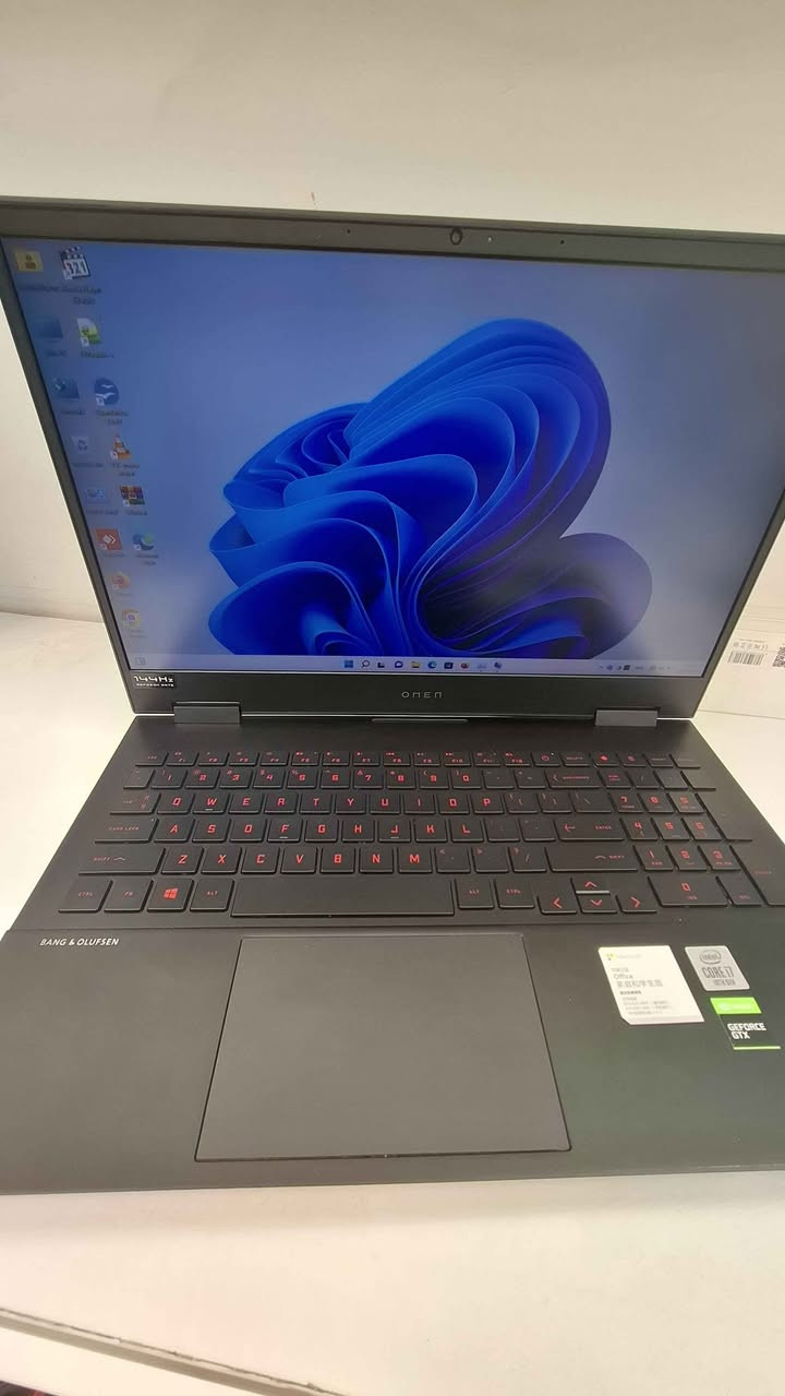 لاپتۆپی گەیمنگی ئۆپن بۆکس کارتۆنیشی ماوە 
زۆر زۆر خاوێنە 
بۆ کاری هەندەسی و گەیمنگ و فایڤێم دەبێت 
شەحنی بیلادی لەگەڵە وە کامل تەعریفات و ئەکتیڤی مایکرۆسۆفت ئۆفیس و ویندۆزی لەگەڵە 🎁 
گەیاندنیش هەیە 🚕 
CORE I7 GEN 10 
RAM 16 GB DDR4 
SSD 512 GB 
GTX 1650TI DDR5 4GB 
زۆر زۆر خاوێن ماوە أربيل, العراق


**إذا كنت صاحب هذا الإعلان وتريد حذفه لأي سبب، رجاءا أرسل رسالة إلى الدعم الفني**