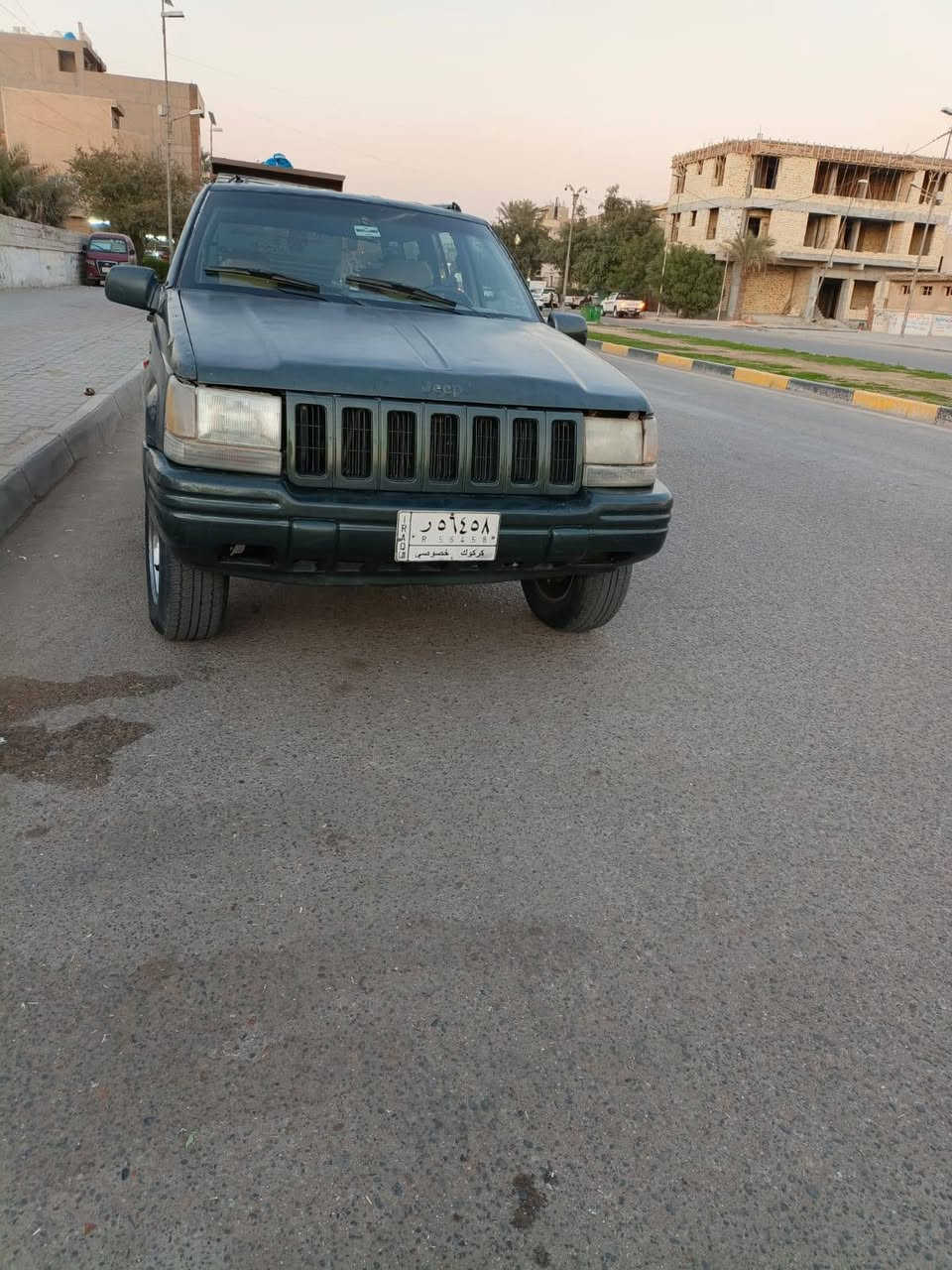 جيب شيروكي موديل 1994صدر جديد كير جديد محرك جديد محور بطه 3000بطنه ارادله ترتيب بصيط رقمه كركوك سنويه ماصاقطه مشروع وطني صاحب سياره ب ديوانيه كبل أحولك مكان سياره بغداد سعر40 وبيه مجال  ***********
