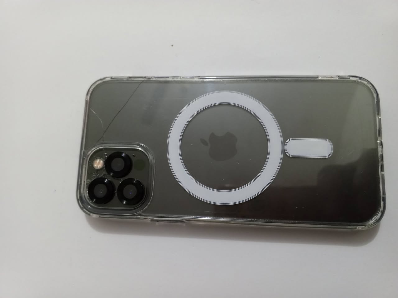 السلام عليكم ايفون 12 برو ذاكره ٢٥٦ مبدل شاشه وبطاريه ممتاز أداءه مراوس شعندك نزل
ملاحظه وكع مني وصار فطر بل ضهر زين مو حيل ول شاشه مماثر عليها نت يشتغل شريحه فقط من وكع كام ميشال واي فاي ول صوت السماعه الجوه كذاك من وكع مدري شبيها بس ل جدام صوتها يخبل جاهز ممتاز شعندك مراوس نزل 
الرقم *********** واتساب
